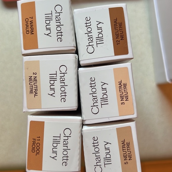 CHARLOTTE TILBURY BEAUTIFUL SKIN FOUNDATION - various shades - Picture 2 of 5